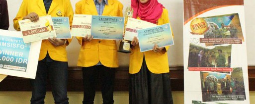 Juara I Web Development Competition 2014 di BINUS